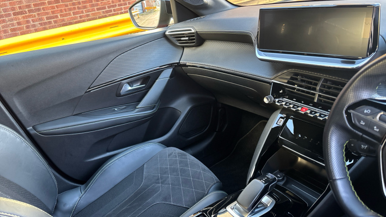 Peugeot 208 100kW GT Premium 50kWh 5dr Auto Electric Hatchback